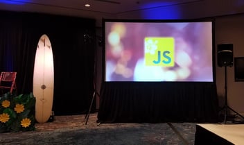 1200_713_blog_Aloha from JSConf Hawai_Vincit